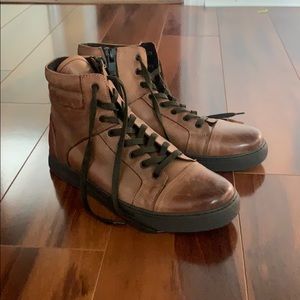 Kenneth Cole Boots